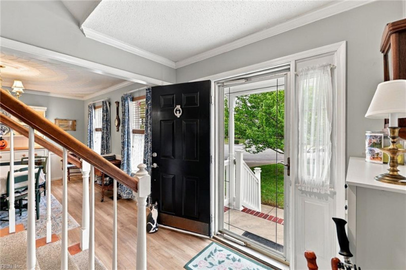 Photo 3 of 50 residential for sale in Chesapeake virginia