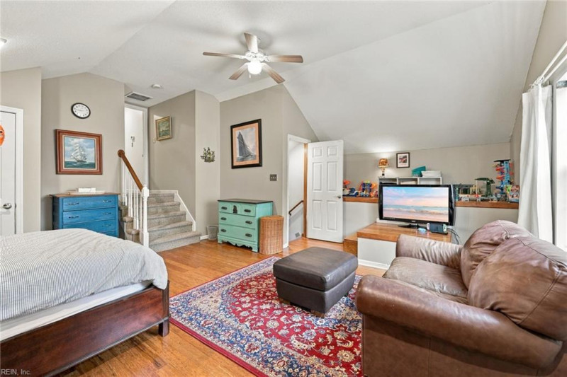 Photo 38 of 50 residential for sale in Chesapeake virginia