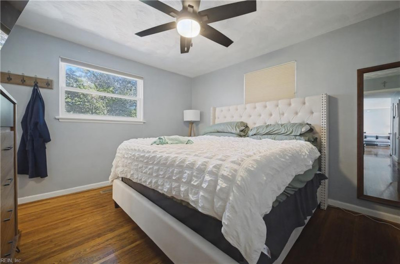 Photo 15 of 27 residential for sale in Norfolk virginia