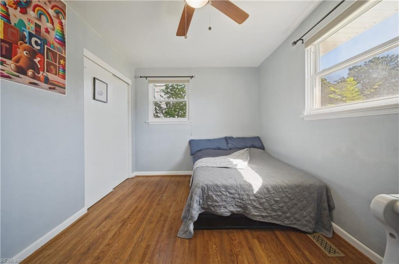 Photo 19 of 27 residential for sale in Norfolk virginia
