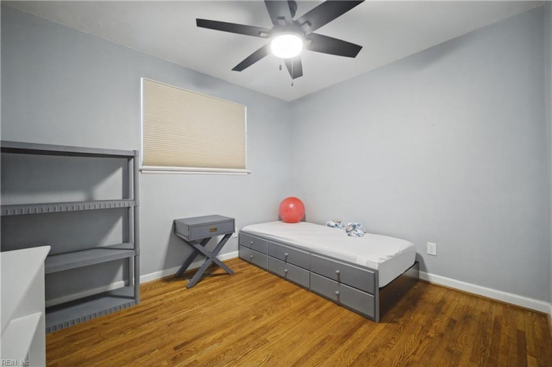 Photo 20 of 27 residential for sale in Norfolk virginia