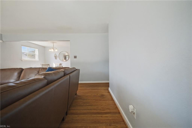 Photo 6 of 27 residential for sale in Norfolk virginia