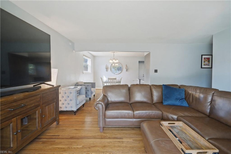Photo 8 of 27 residential for sale in Norfolk virginia