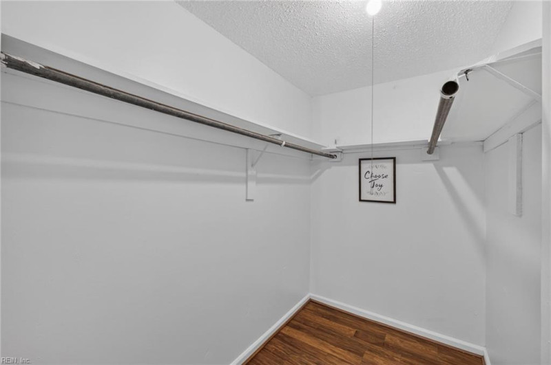 Photo 17 of 23 residential for sale in Virginia Beach virginia