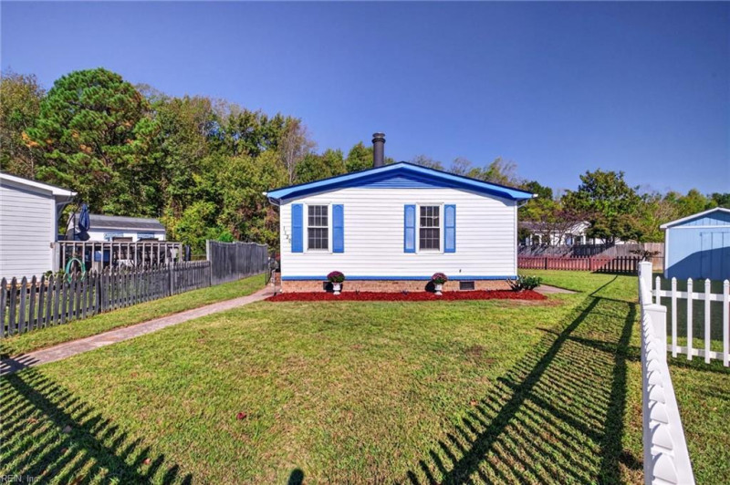 Photo 2 of 23 residential for sale in Virginia Beach virginia