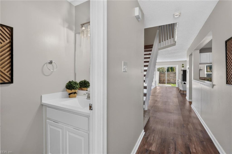 Photo 4 of 50 residential for sale in Virginia Beach virginia Photo 4 of 50 residential for sale in Virginia Beach virginia