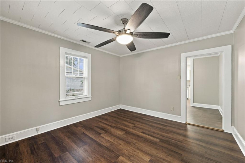 Photo 15 of 32 residential for sale in Elizabeth City virginia