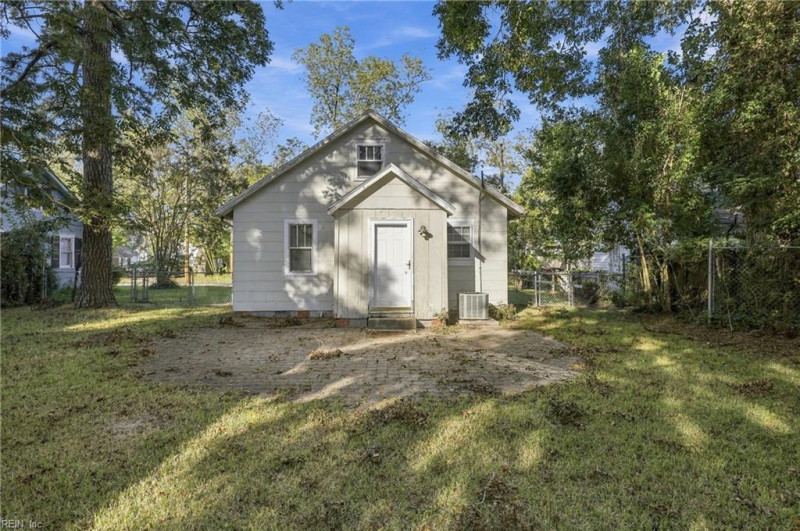 Photo 30 of 32 residential for sale in Elizabeth City virginia
