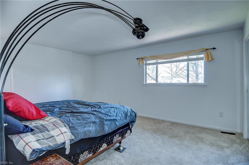 Photo 26 of 48 residential for sale in Virginia Beach virginia
