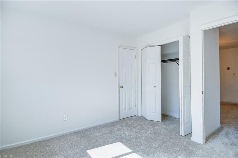 Photo 31 of 48 residential for sale in Virginia Beach virginia