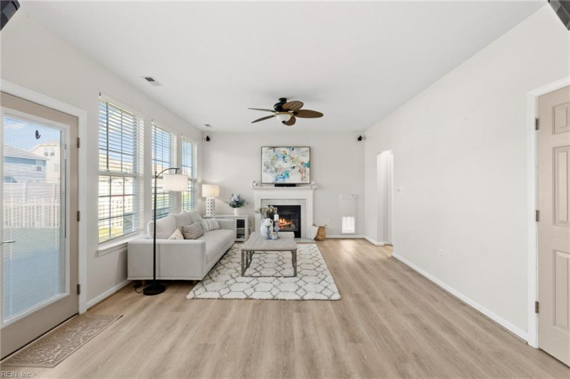 Photo 17 of 50 residential for sale in Elizabeth City virginia