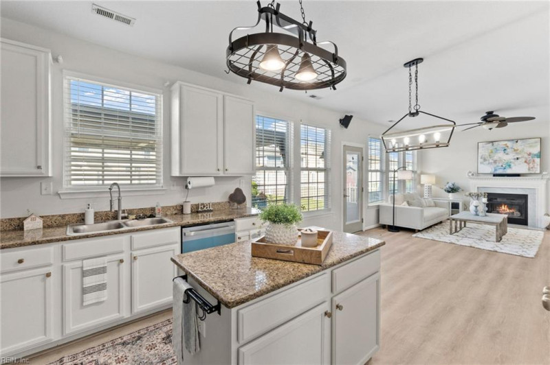 Photo 8 of 50 residential for sale in Elizabeth City virginia