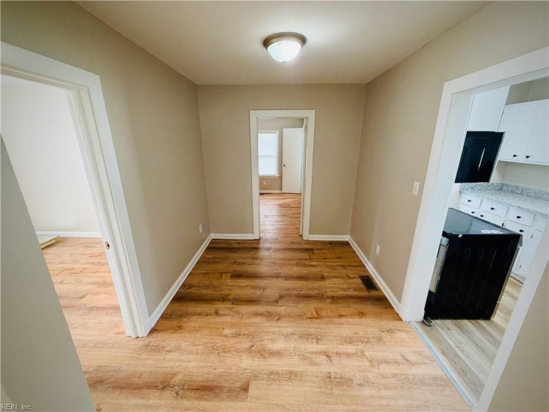 Photo 3 of 12 residential for sale in Newport News virginia Photo 3 of 12 residential for sale in Newport News virginia