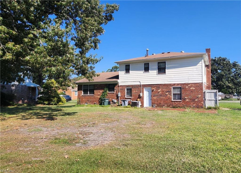 Photo 22 of 25 residential for sale in Hampton virginia