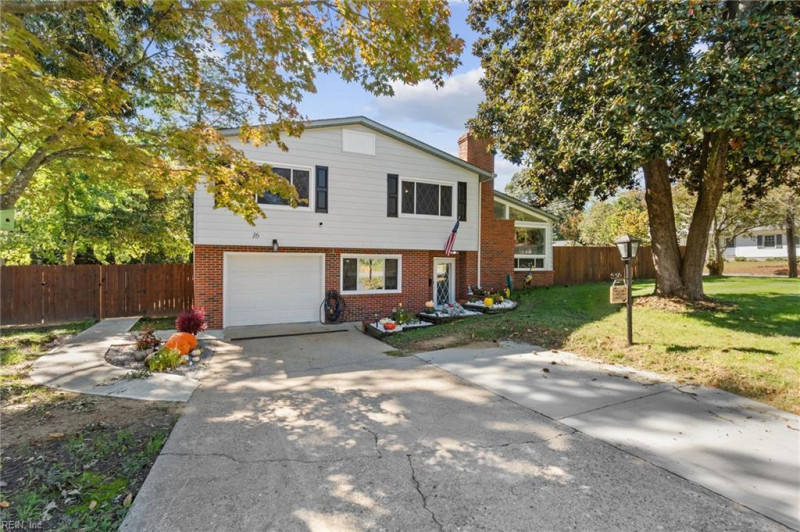 Photo 3 of 42 residential for sale in Newport News virginia