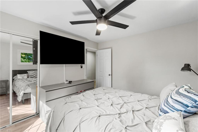 Photo 33 of 42 residential for sale in Newport News virginia