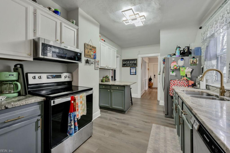 Photo 12 of 28 residential for sale in Norfolk virginia