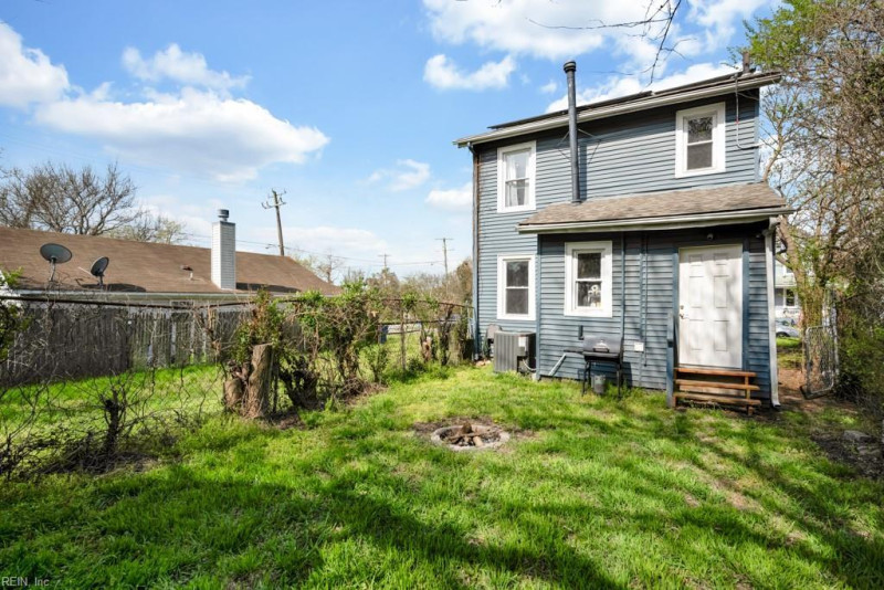 Photo 25 of 28 residential for sale in Norfolk virginia
