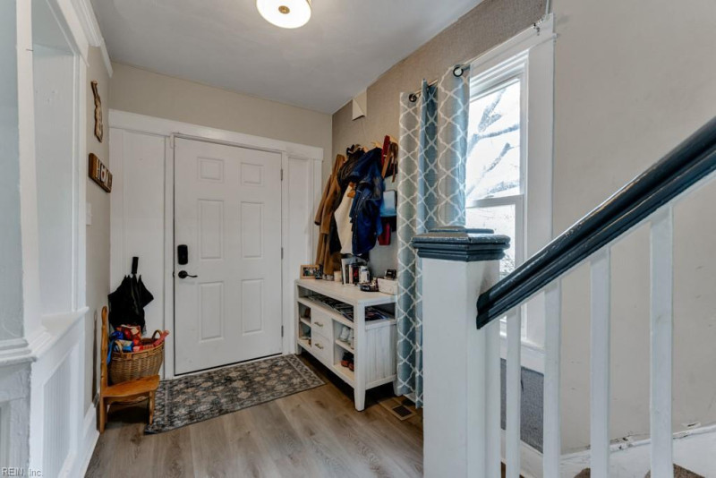 Photo 7 of 28 residential for sale in Norfolk virginia