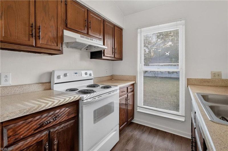 Photo 19 of 38 residential for sale in Portsmouth virginia Photo 19 of 38 residential for sale in Portsmouth virginia