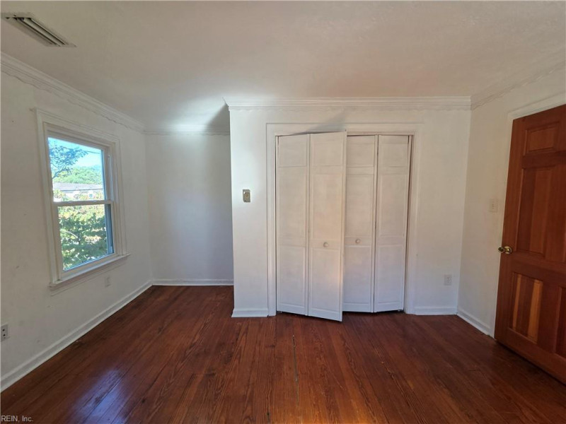 Photo 26 of 42 residential for sale in Hampton virginia