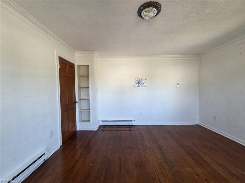 Photo 28 of 42 residential for sale in Hampton virginia