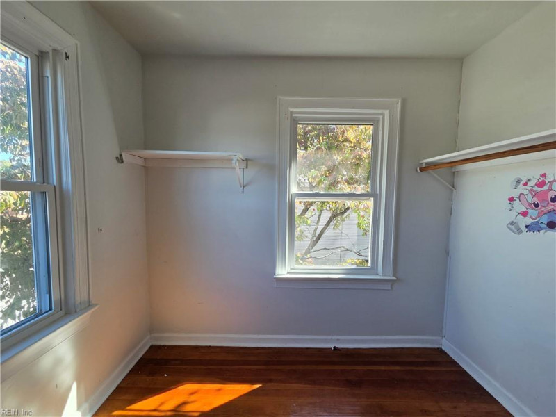 Photo 32 of 42 residential for sale in Hampton virginia
