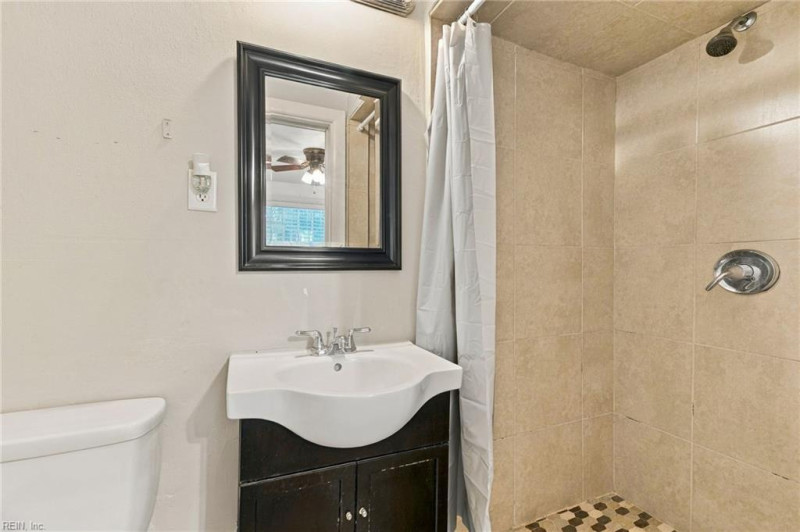 Photo 15 of 28 residential for sale in Norfolk virginia Photo 15 of 28 residential for sale in Norfolk virginia