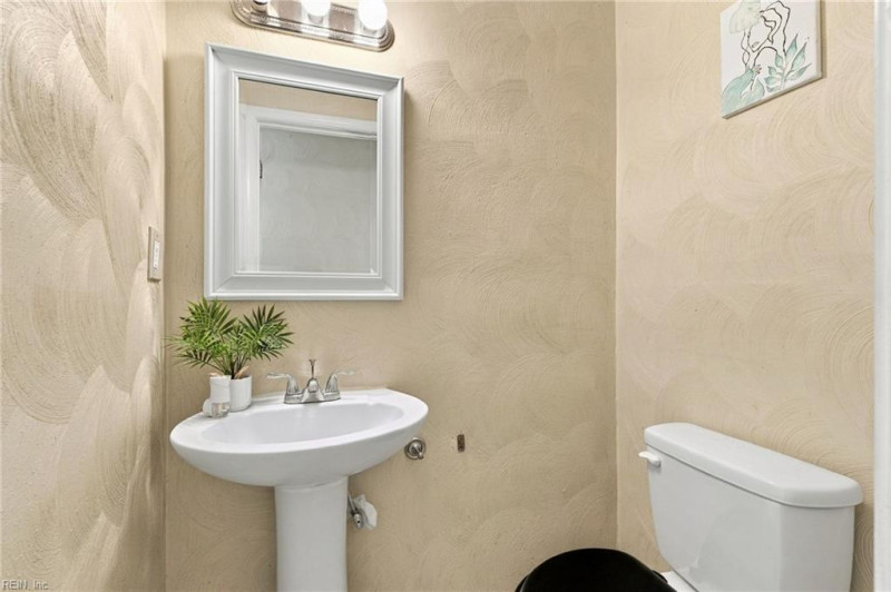 Photo 5 of 28 residential for sale in Norfolk virginia Photo 5 of 28 residential for sale in Norfolk virginia