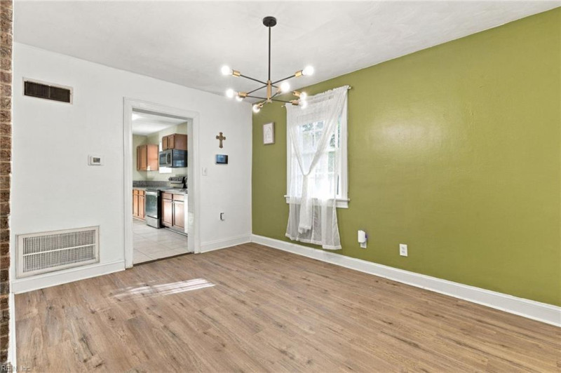 Photo 7 of 28 residential for sale in Norfolk virginia Photo 7 of 28 residential for sale in Norfolk virginia
