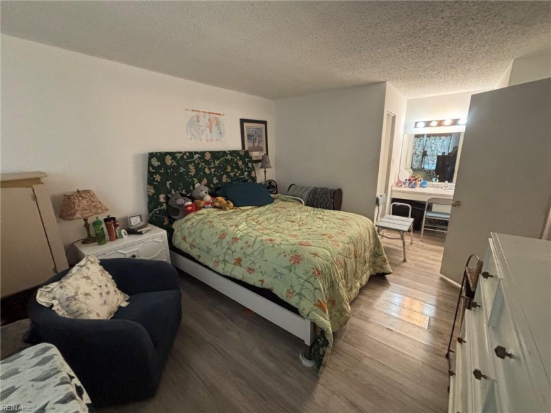Photo 23 of 29 residential for sale in Virginia Beach virginia