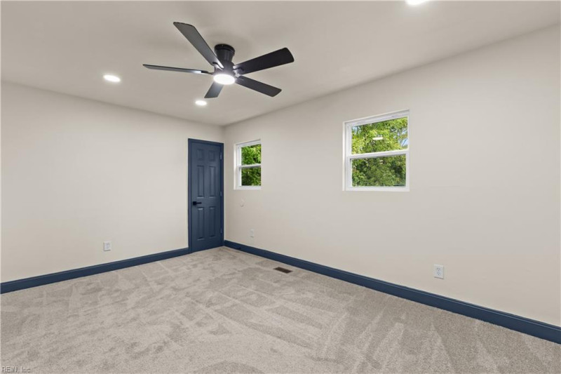 Photo 20 of 25 residential for sale in Hampton virginia