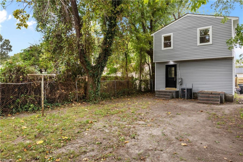 Photo 23 of 25 residential for sale in Hampton virginia