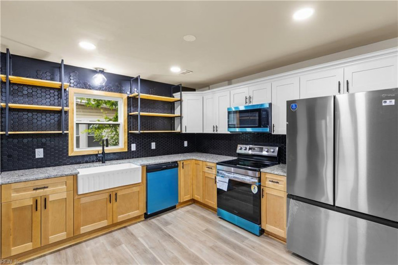 Photo 9 of 25 residential for sale in Hampton virginia