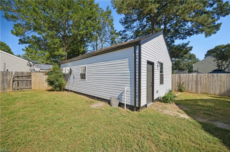 Photo 35 of 38 residential for sale in Portsmouth virginia Photo 35 of 38 residential for sale in Portsmouth virginia
