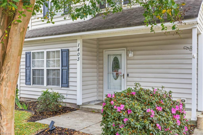 Photo 1 of 38 residential for sale in Chesapeake virginia Photo 1 of 38 residential for sale in Chesapeake virginia