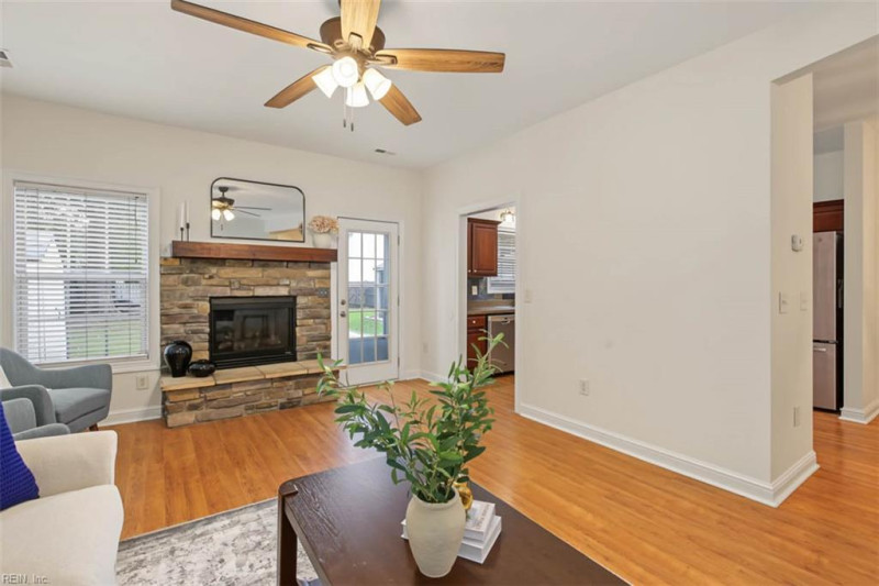 Photo 12 of 38 residential for sale in Chesapeake virginia Photo 12 of 38 residential for sale in Chesapeake virginia