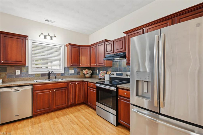 Photo 16 of 38 residential for sale in Chesapeake virginia Photo 16 of 38 residential for sale in Chesapeake virginia
