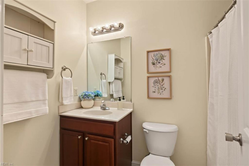 Photo 20 of 38 residential for sale in Chesapeake virginia Photo 20 of 38 residential for sale in Chesapeake virginia