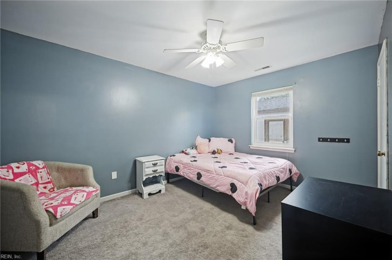 Photo 14 of 30 residential for sale in Chesapeake virginia Photo 14 of 30 residential for sale in Chesapeake virginia