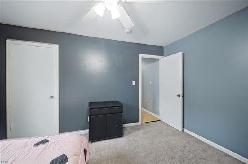 Photo 15 of 30 residential for sale in Chesapeake virginia Photo 15 of 30 residential for sale in Chesapeake virginia