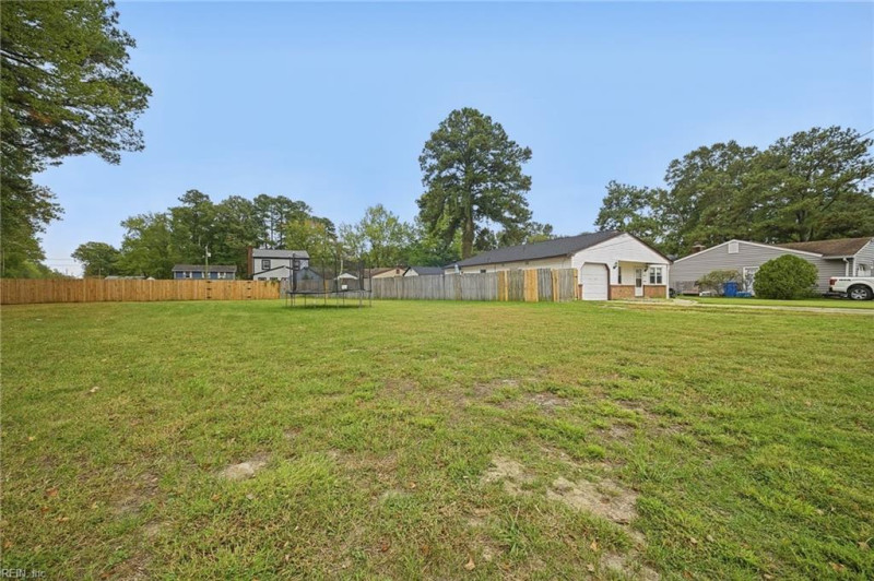 Photo 26 of 30 residential for sale in Chesapeake virginia Photo 26 of 30 residential for sale in Chesapeake virginia
