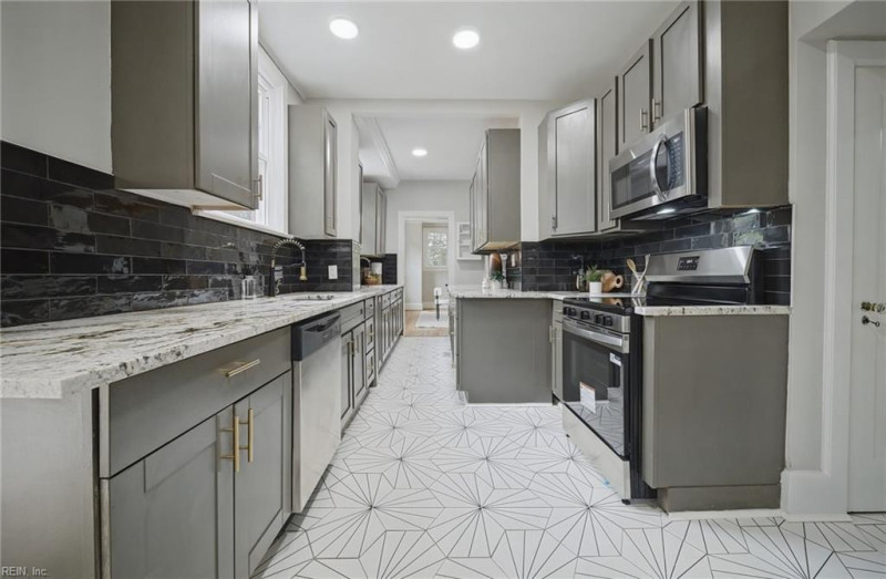 Photo 11 of 42 residential for sale in Norfolk virginia Photo 11 of 42 residential for sale in Norfolk virginia