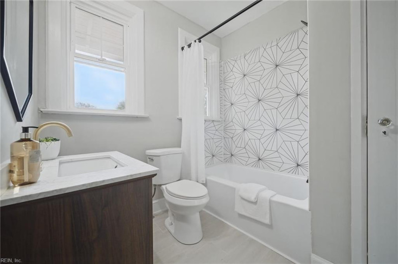 Photo 22 of 42 residential for sale in Norfolk virginia Photo 22 of 42 residential for sale in Norfolk virginia