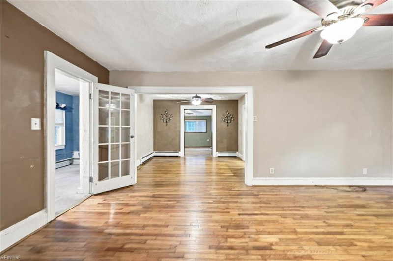 Photo 12 of 50 residential for sale in Norfolk virginia Photo 12 of 50 residential for sale in Norfolk virginia