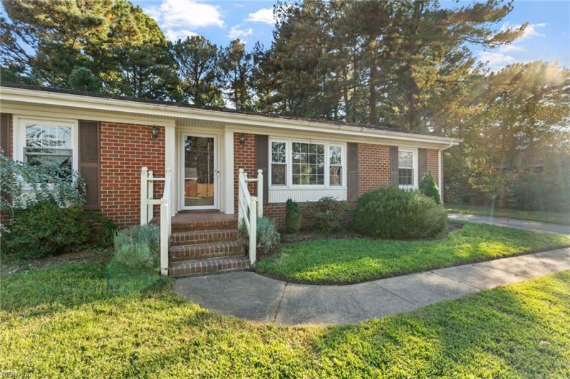 Photo 4 of 49 residential for sale in Portsmouth virginia Photo 4 of 49 residential for sale in Portsmouth virginia