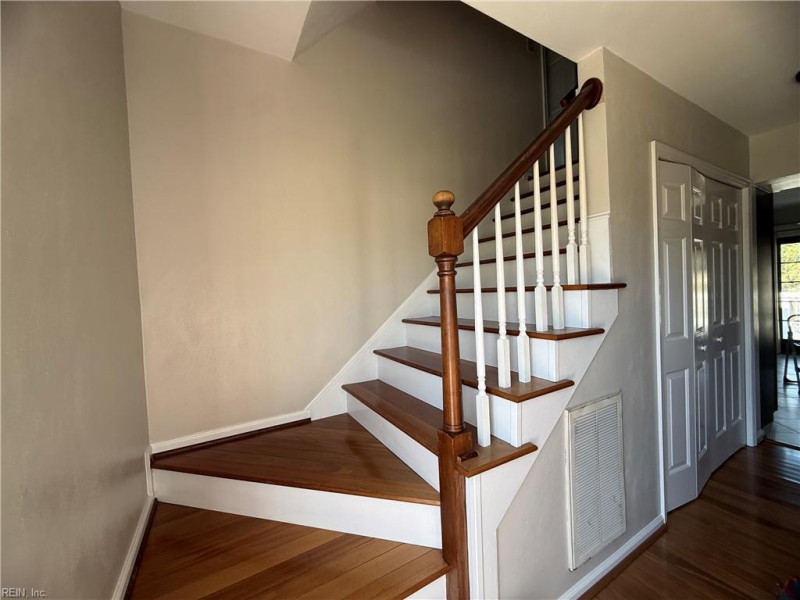 Photo 42 of 48 residential for sale in Chesapeake virginia Photo 42 of 48 residential for sale in Chesapeake virginia