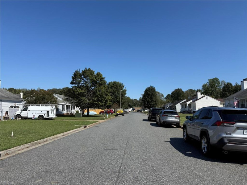 Photo 46 of 48 residential for sale in Chesapeake virginia Photo 46 of 48 residential for sale in Chesapeake virginia
