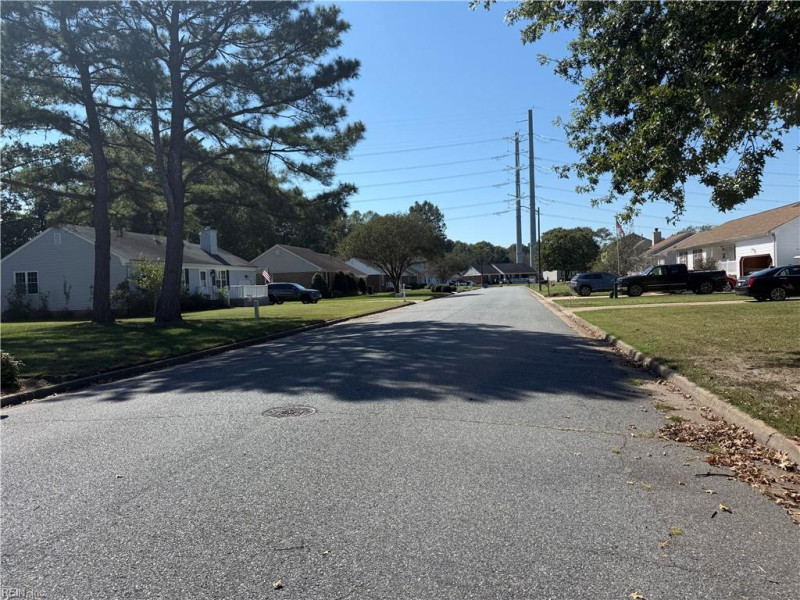 Photo 47 of 48 residential for sale in Chesapeake virginia Photo 47 of 48 residential for sale in Chesapeake virginia