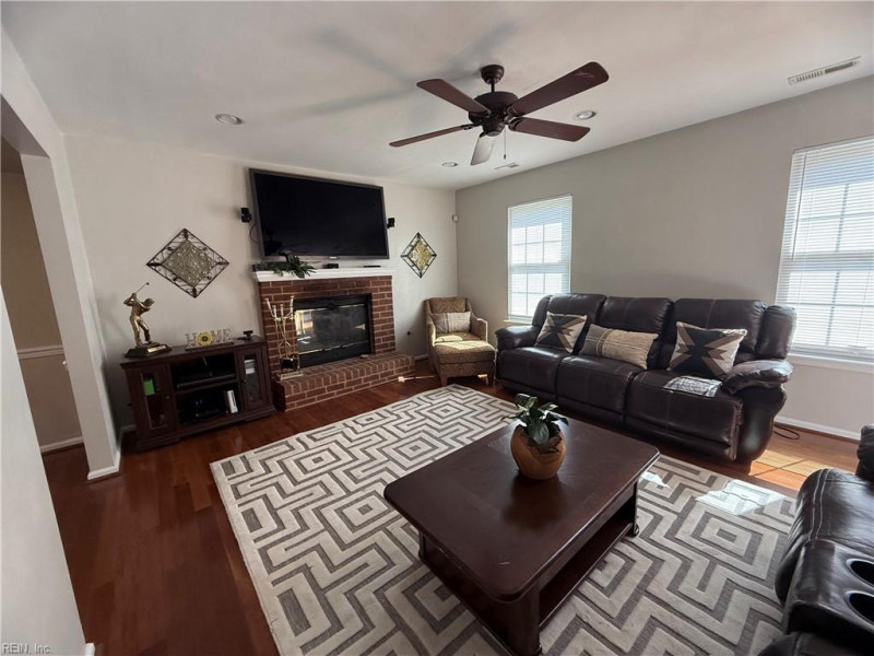 Photo 7 of 48 residential for sale in Chesapeake virginia Photo 7 of 48 residential for sale in Chesapeake virginia